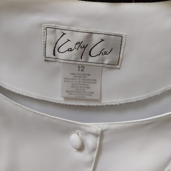 Kathy Che Peblum Styled Sheer Braiding Embellished Long Sleeve White Blouse - Picture 4 of 6